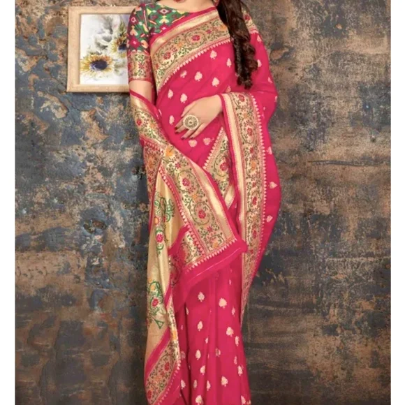 Beautiful indian silk saree -like new! - Picture 2 of 10